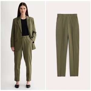 Everlane The Dream Pant Medium Dark Green Kalamata Pintuck Tapered Pull On Knit